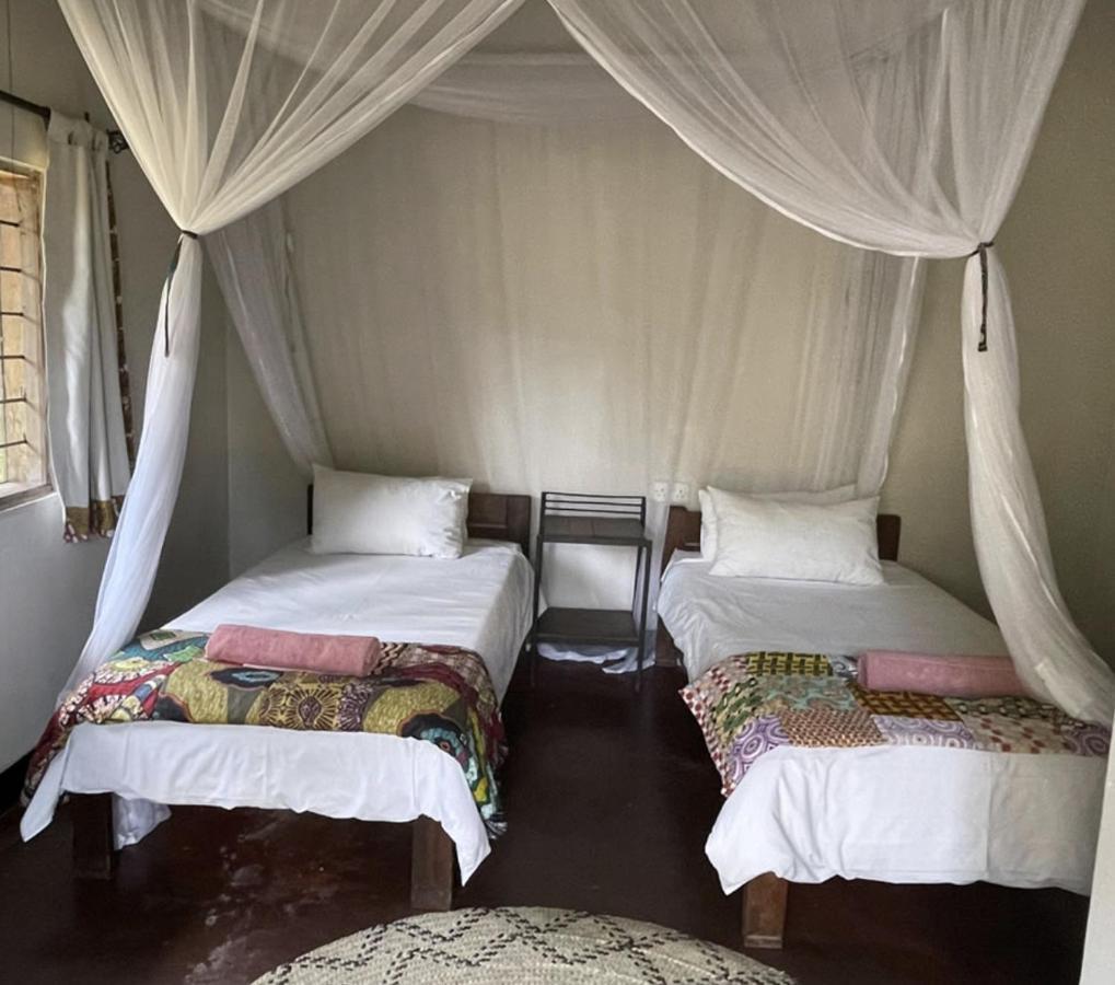 Marula Lodge Mfuwe Ngoại thất bức ảnh